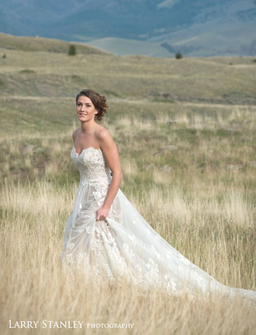 Bride in Paradise Valley, Montana-Larry Stanlly_03